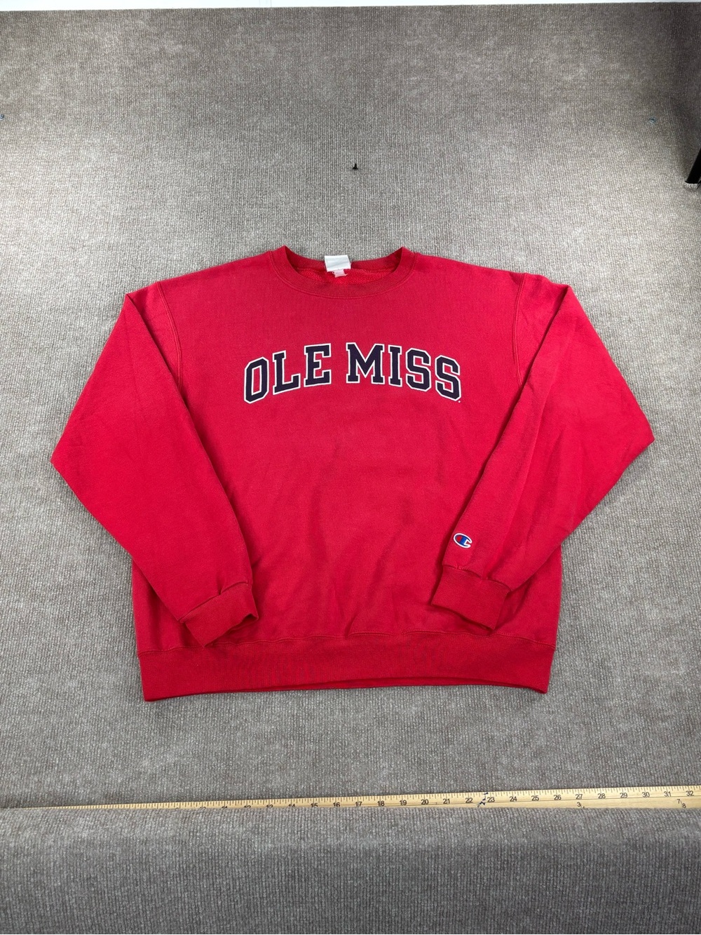 VTG Champion Ole Miss Rebels Sweatshirt Mens Large Red Crewneck Pullover